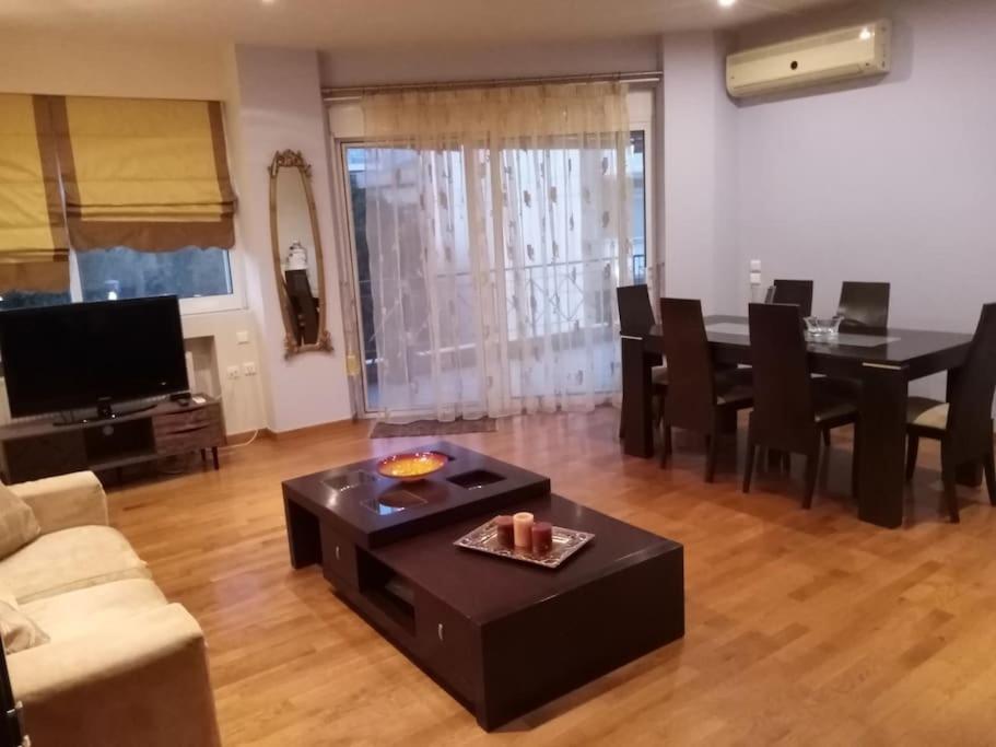 Τεσσαρι Στον Ναυτικο Ομιλο Χiου Lägenhet Chios Town Exteriör bild